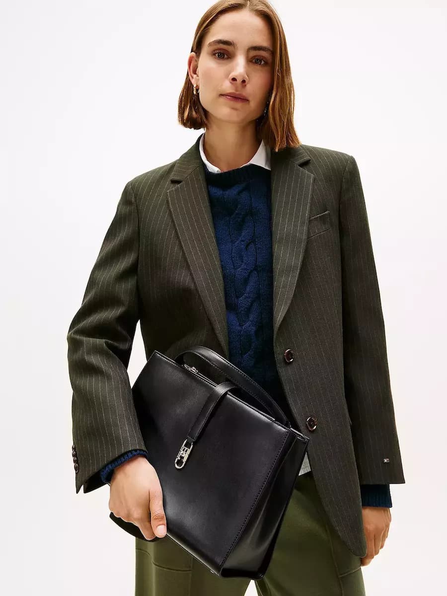 Γυναικεία TH Monogram Τσάντα Χειρός Μαύρη Tommy Hilfiger AW0AW17724-BDS