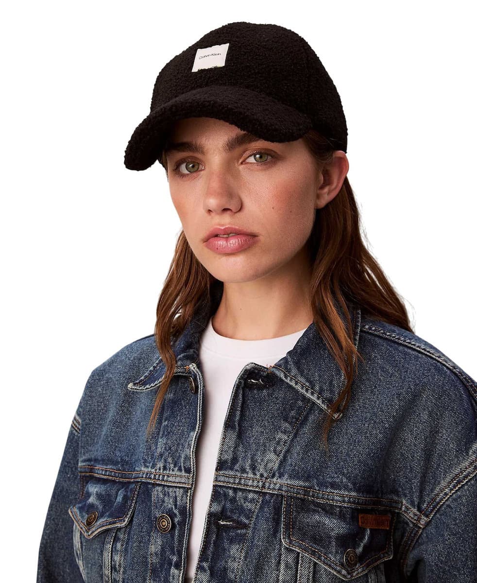 Γυναικείο Καπέλο Μαύρο Calvin Klein LV04F5026G-UB1
