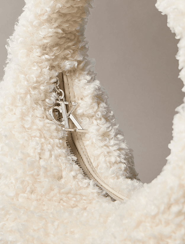 Γυναικεία Sherpa Τσάντα Εκρού Calvin Klein LV04F3142G-QJ5