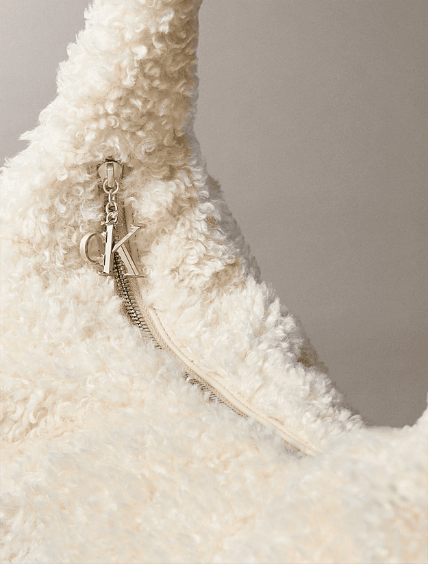Γυναικεία Sherpa Τσάντα Εκρού Calvin Klein LV04F3143G-QJ5
