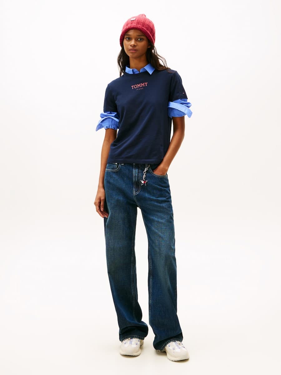 Tommy Jeans Essential Logo 2 Regular Fit T-Shirt Women