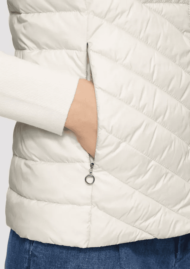 Γυναικείο Γιλέκο Κρεμ S.Oliver 2164696-0330