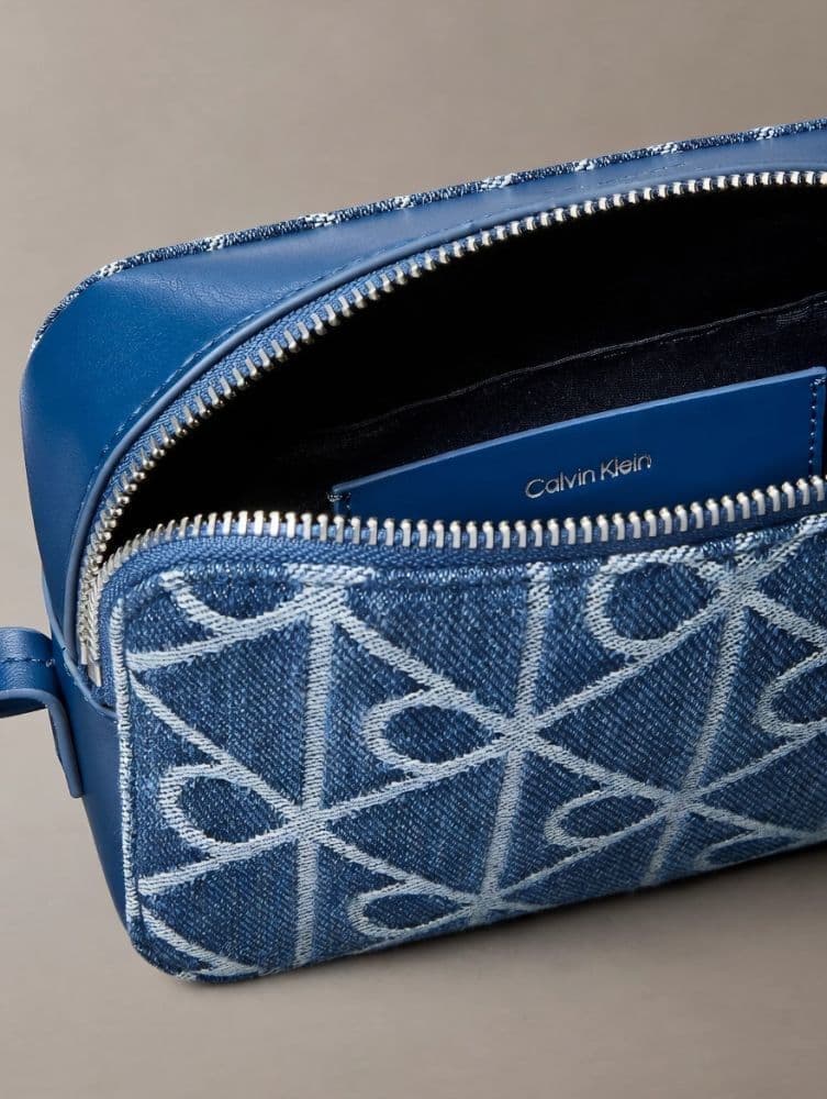 Women's Handbags Calvin Klein Blue