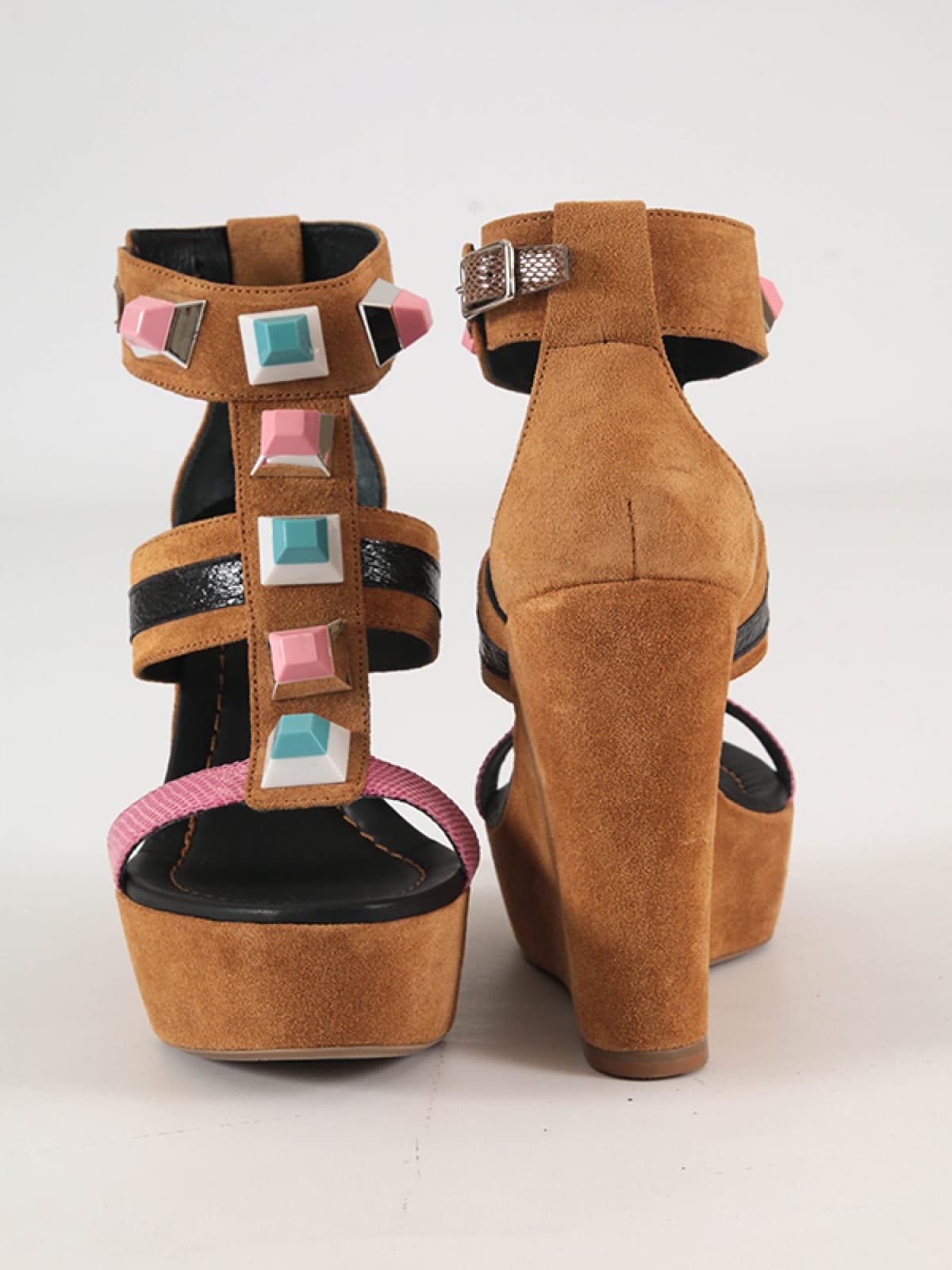 MAKRIS ΠΑΠΟΥΤΣΙΑ ΠΛΑΤΦΟΡΜΑ ΚΟΣΜΗΜΑ ΚΑΜΕΛ