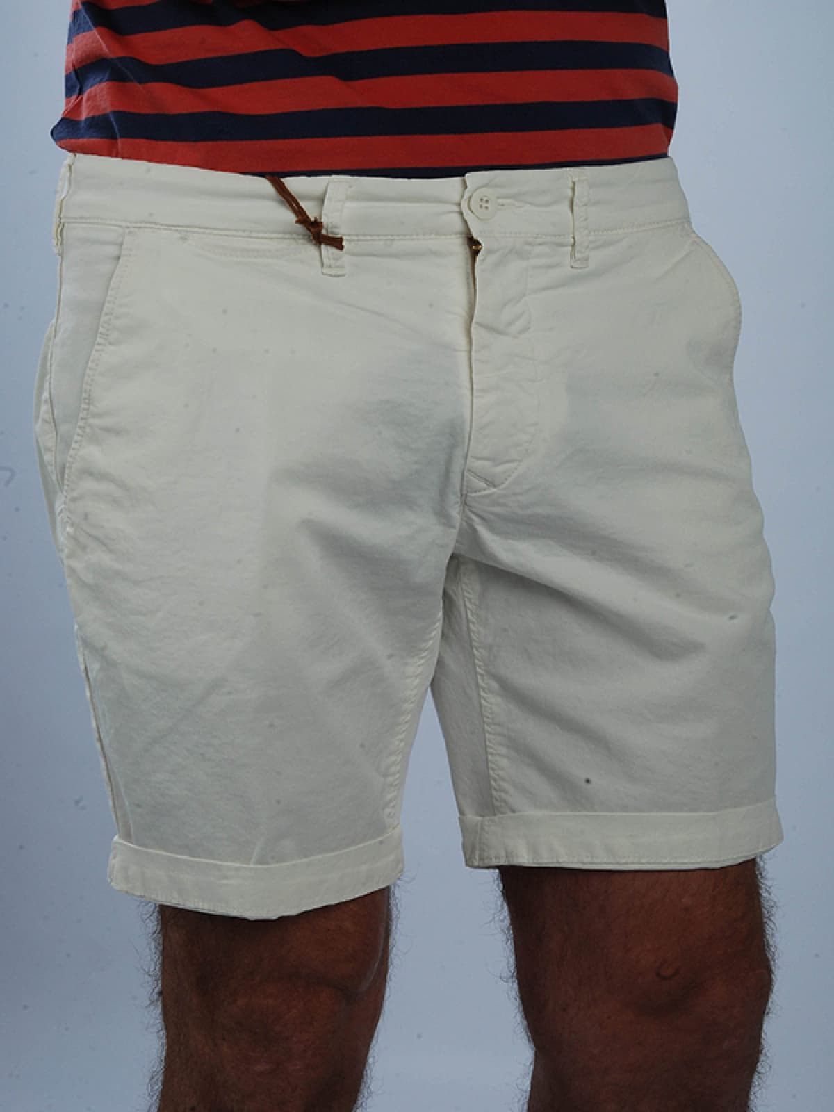 UNIFORM ΒΕΡΜΟΥΔΑ SPIKE ΥΠΟΛΕΥΚΟ