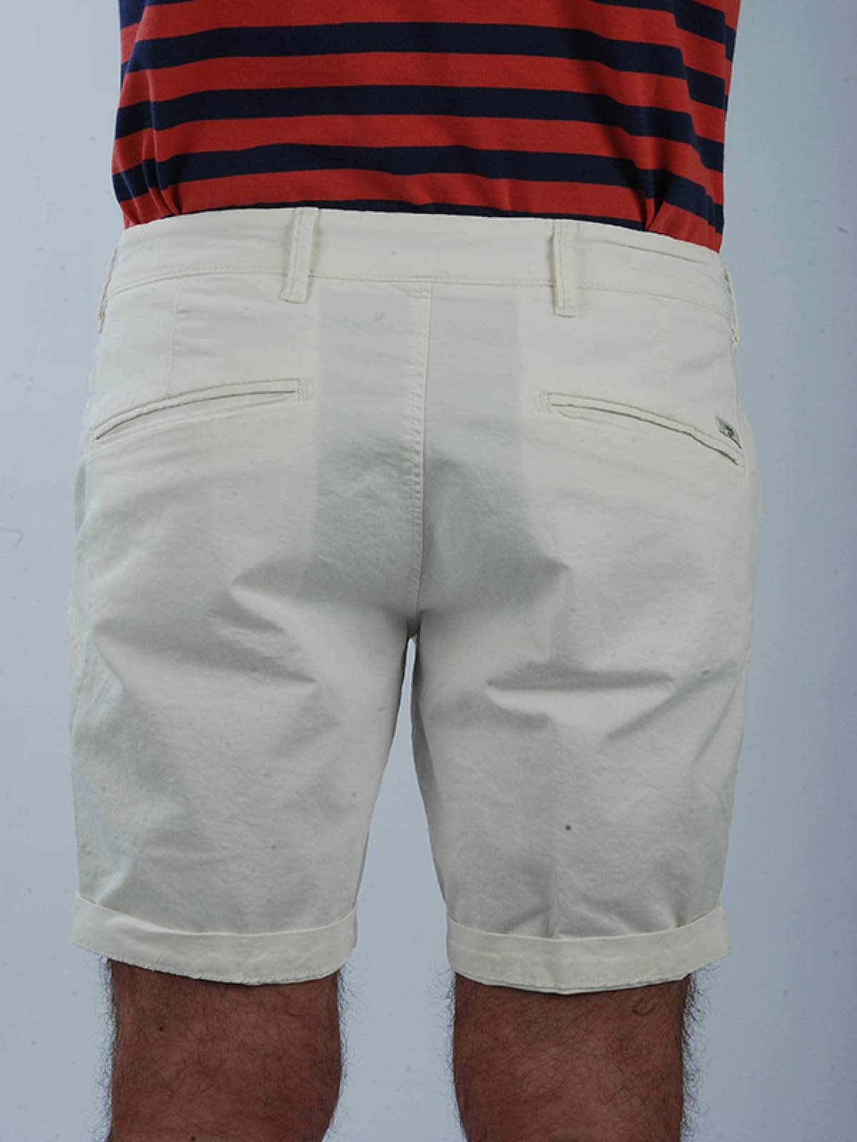 UNIFORM ΒΕΡΜΟΥΔΑ SPIKE ΥΠΟΛΕΥΚΟ