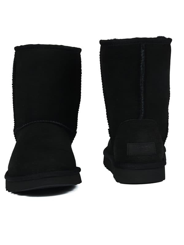 UGG ΠΑΠΟΥΤΣΙΑ ΜΠΟΤΑΚΙ CLASSIC SHORT II ΜΑΥΡΟ