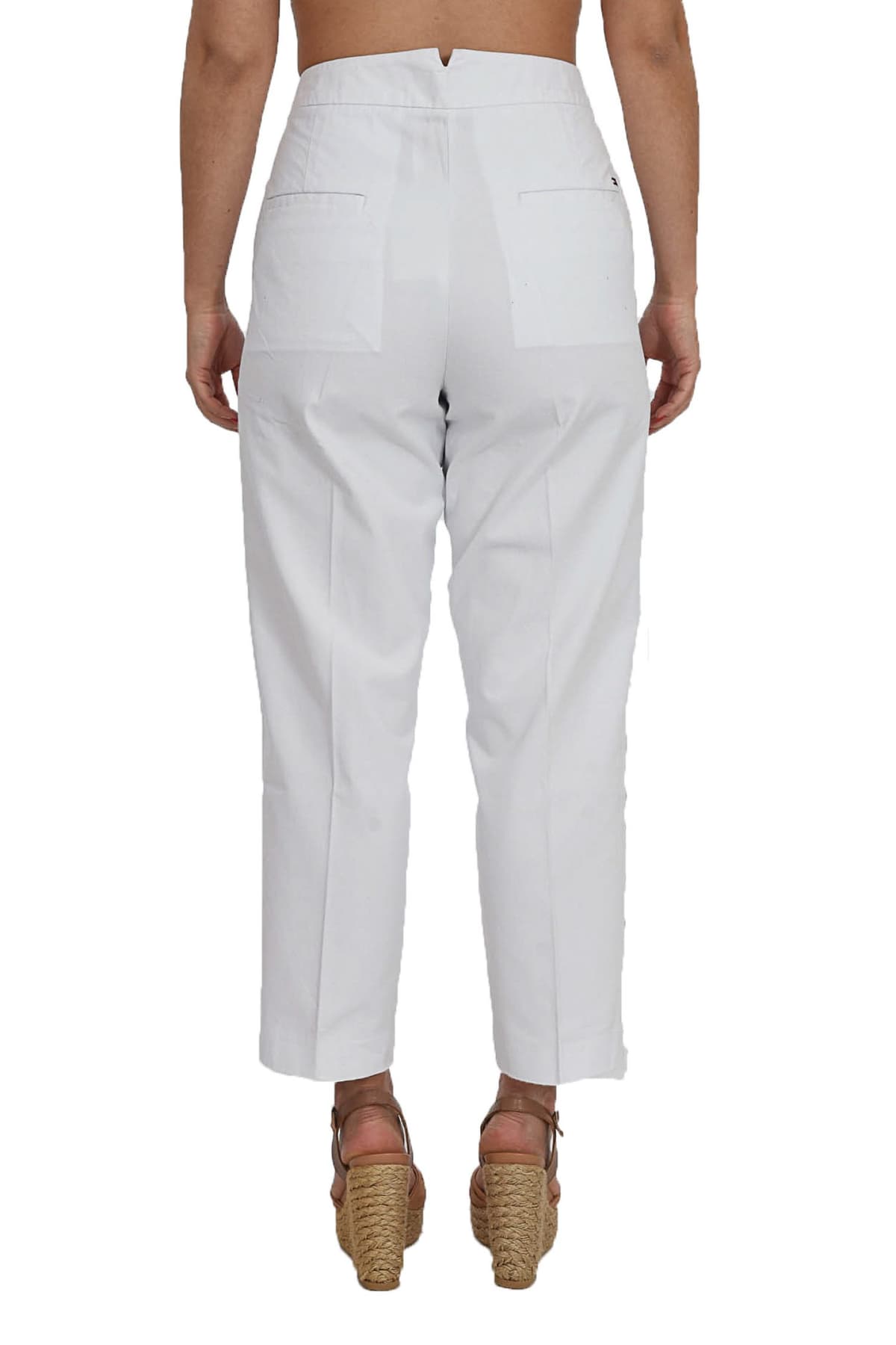 TOMMY HILFIGER ΠΑΝΤΕΛΟΝΙ CHINO ESSENTIAL ΡΙΓΑ ΠΛΑΙ ΛΕΥΚΟ