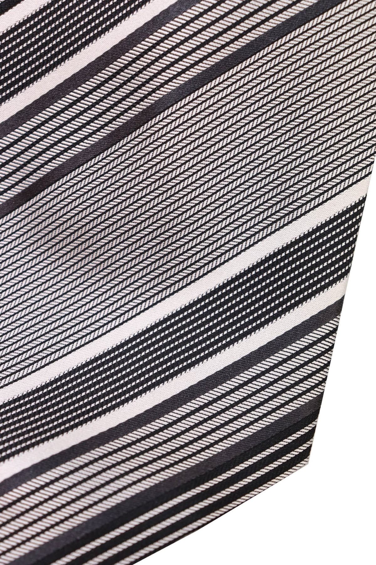 GIORGIO ARMANI ΓΡΑΒΑΤΑ 9.5CM ΡΙΓΕ ΜΑΥΡΗ-ΑΣΠΡΗ