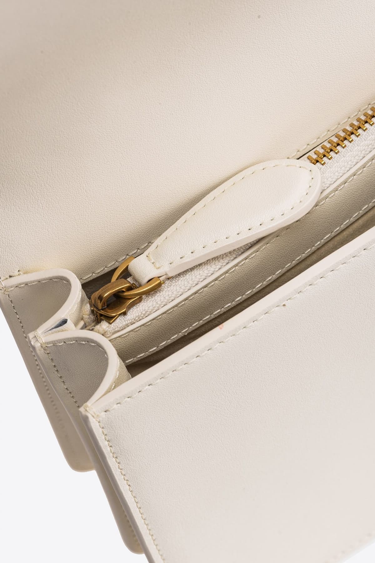 PINKO ΤΣΑΝΤΑ LOVE ICON CLASSIC CL ΛΕΥΚΗ