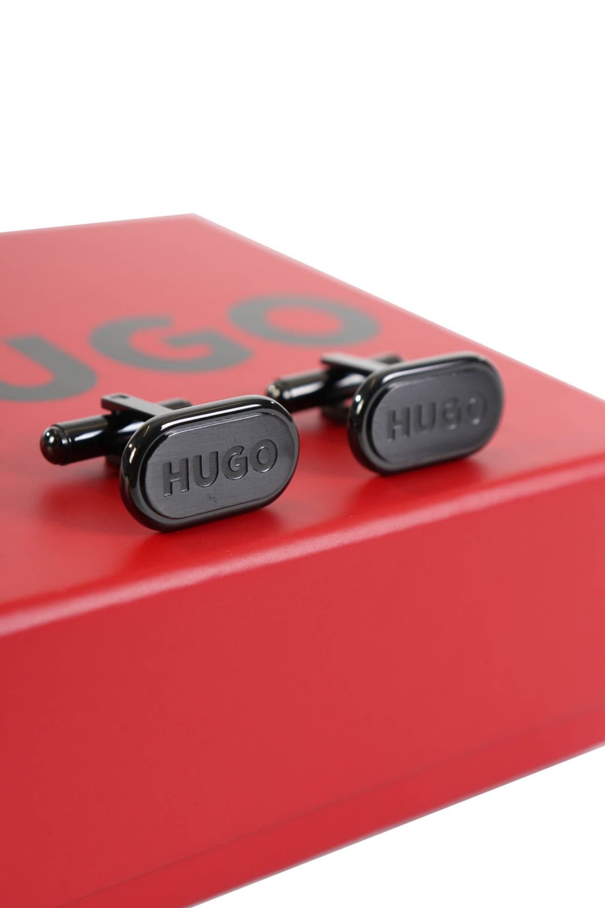 HUGO ΜΑΝΙΚΕΤΟΚΟΥΜΠΑ E-CLASSIC-CUF ΜΑΥΡΟ