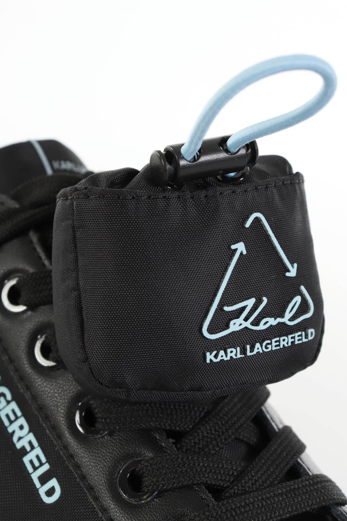 KARL LAGERFELD ΠΑΠΟΥΤΣΙΑ SNEAKERS KAPRI ME ΕΠΙΠΡΟΣΘΕΤΟ ΠΟΥΓΚΑΚΙ ΣΤΑ ΚΟΡΔΟΝΙΑ ΜΑΥΡΟ