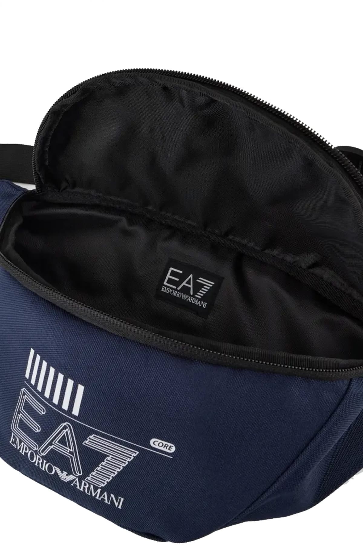 ARMANI 7 ΤΣΑΝΤΑΚΙ ΜΕΣΗΣ LOGO ΜΠΛΕ-ΛΕΥΚΟ