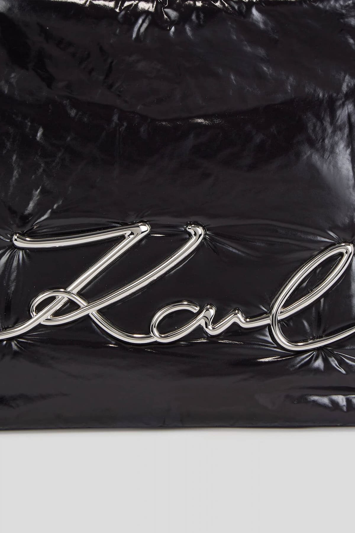 KARL LAGERFELD ΤΣΑΝΤΑKI XEIΡΟΣ/CROSS BODY K/SIGNATURE SOFT SM TOTE NYLON METAΛΛΙΚΟ LOGO MAYΡΟ