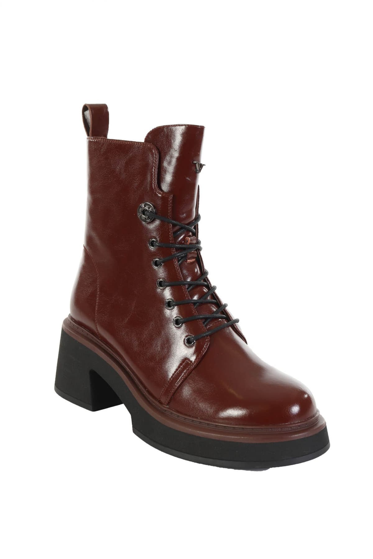 V 19.69 ΠΑΠΟΥΤΣΙΑ ΜΠΟΤΑΚΙΑ ΚΟΡΔΟΝΙΑ ΦΕΡΜΟΥΑΡ LOGO KEΡΑΜΙΔΙ ΣΚΟΥΡΟ