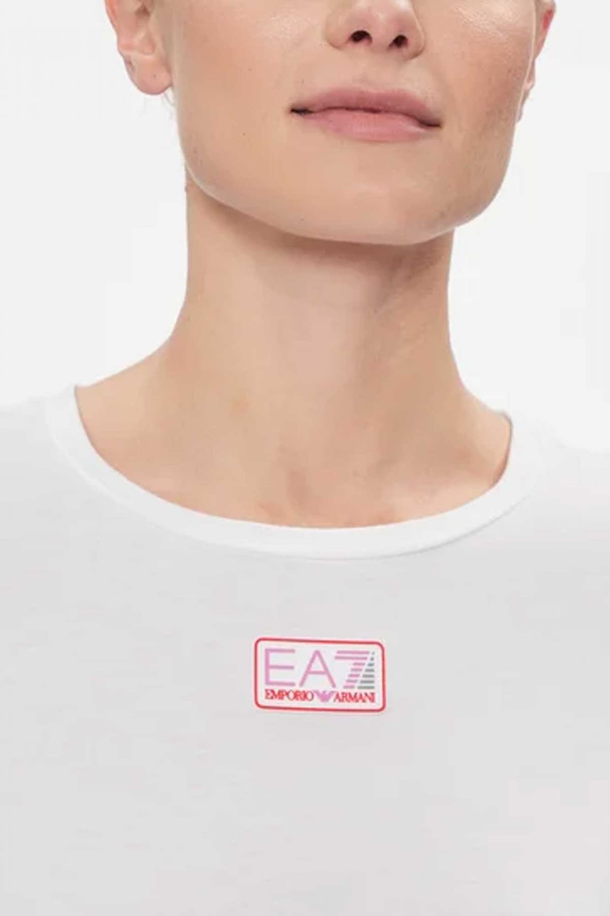 ARMANI 7 T-SHIRT LOGO ΛΕΠΤΟΜΕΡΕΙΑ ΠΛΑΤΗ ΛΕΥΚΟ