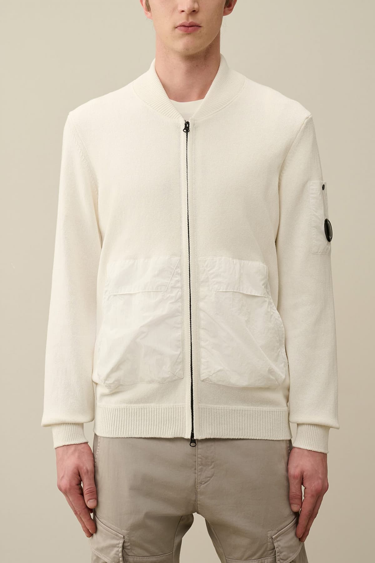 C.P. COMPANY ΠΛΕΚΤΟ FULL ZIP ΕΚΡΟΥ