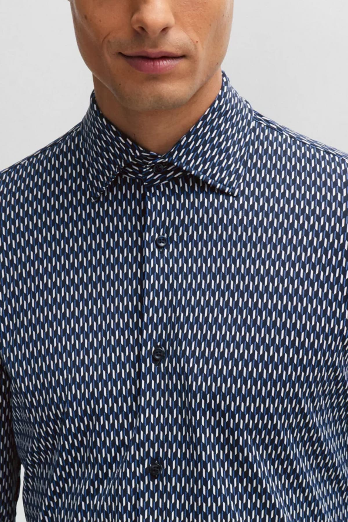 BOSS PERFORMANCE ΠΟΥΚΑΜΙΣΟ ΜΙΚΡΟΣΧΕΔΙΟ SLIM FIT P-HANK-KENT-C1-222 ΜΠΛΕ-ΛΕΥΚΟ-ΜΑΥΡΟ