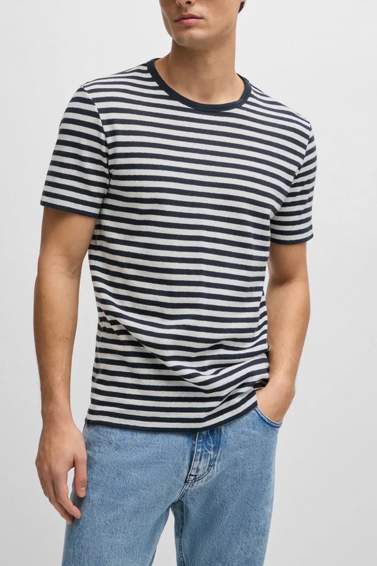 BOSS T-SHIRT ΛΙΝΟ ΡΙΓΕ TIBURT 457 ΜΠΛΕ-ΛΕΥΚΟ