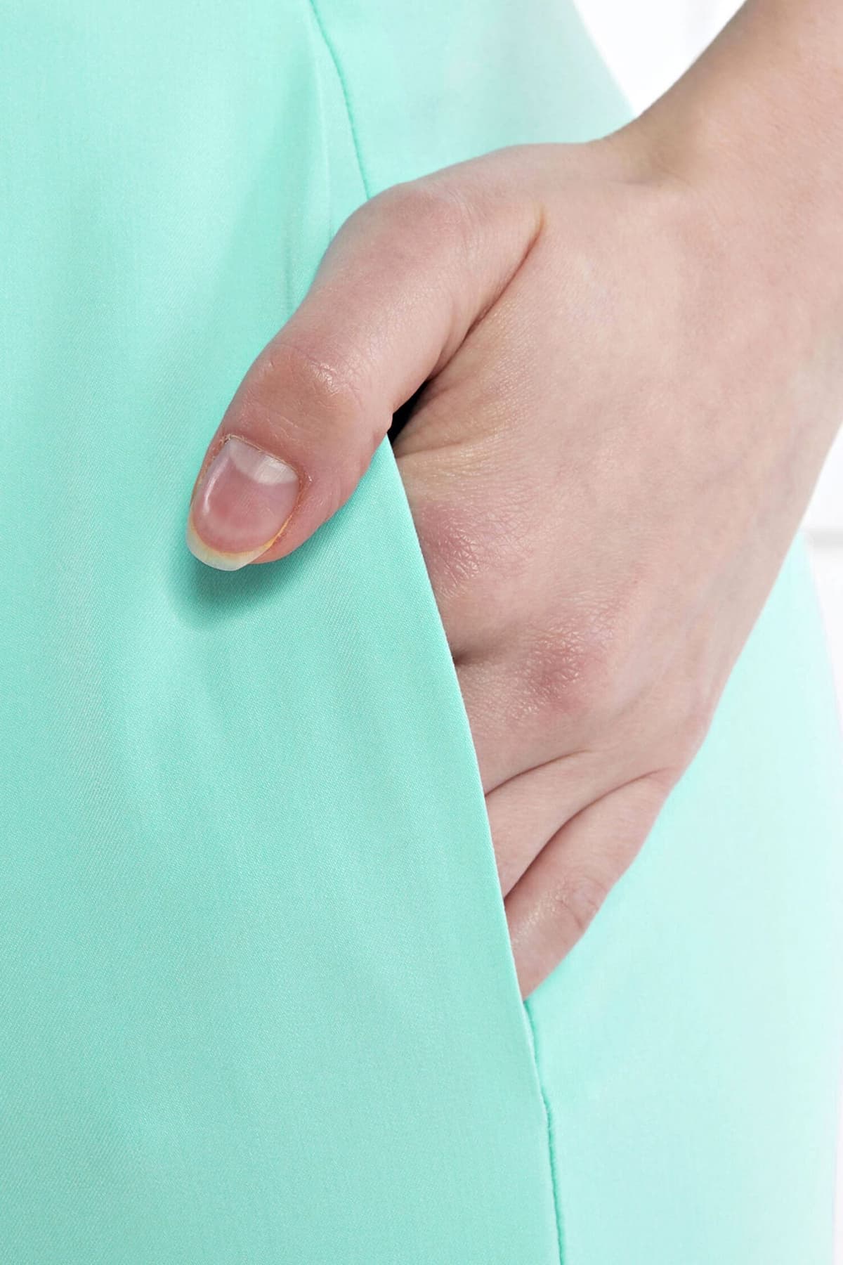 HUGO ΠΑΝΤΕΛΟΝΙ HALENAR ΒΕΡΑΜΑΝ