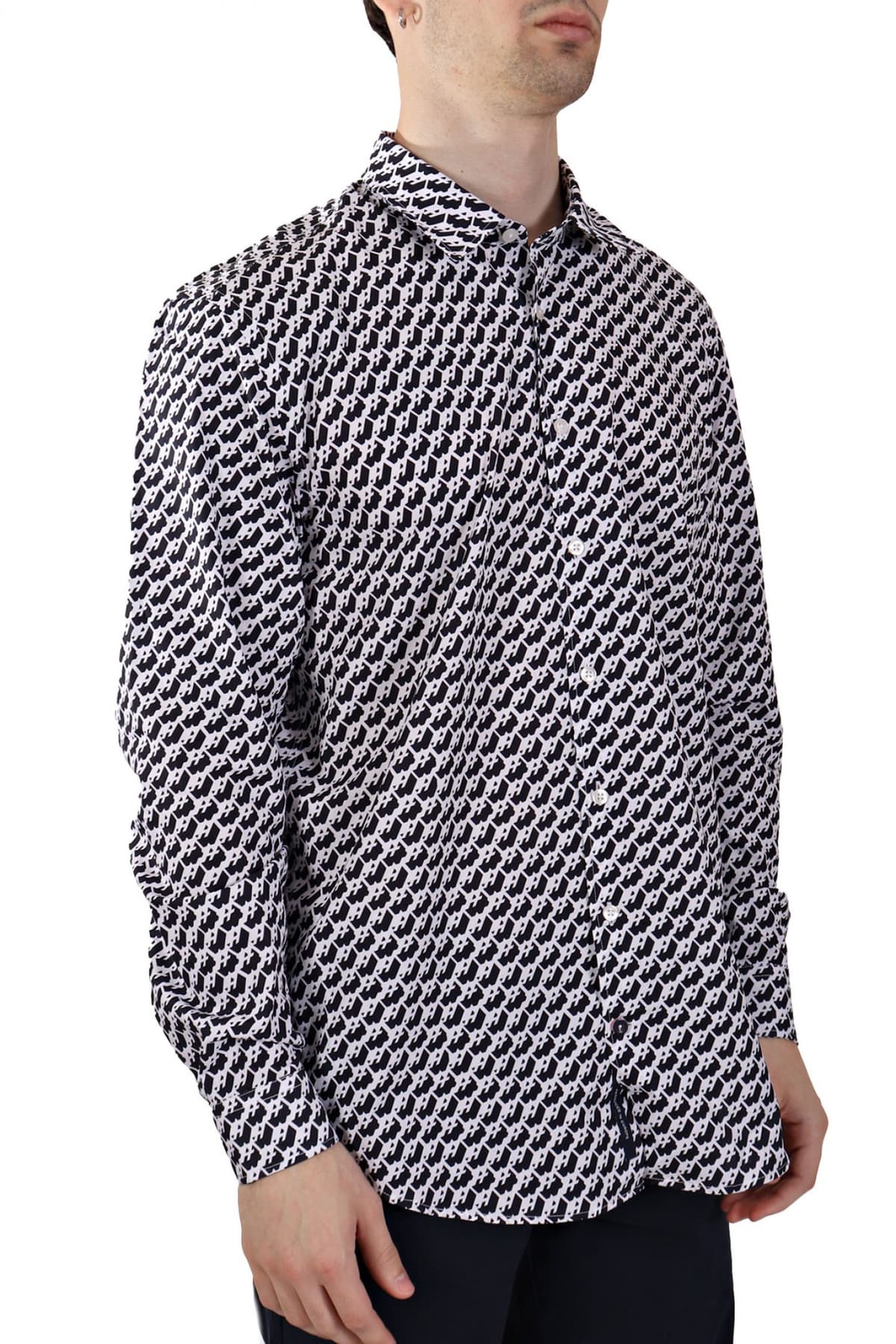 HECHTER ΠΟΥΚΑΜΙΣΟ CASUAL MODERN FIT ΜΕ ΣΧΕΔΙΟ ΜΠΛΕ-ΛΕΥΚΟ