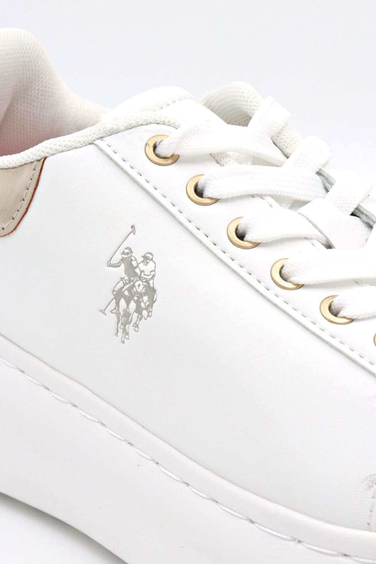 U.S. POLO ASSN. ΠΑΠΟΥΤΣΙΑ SNEAKERS XΡΥΣΗ ΛΕΠΤΟΜΕΡΕΙΑ LOGO ΛΕΥΚΟ