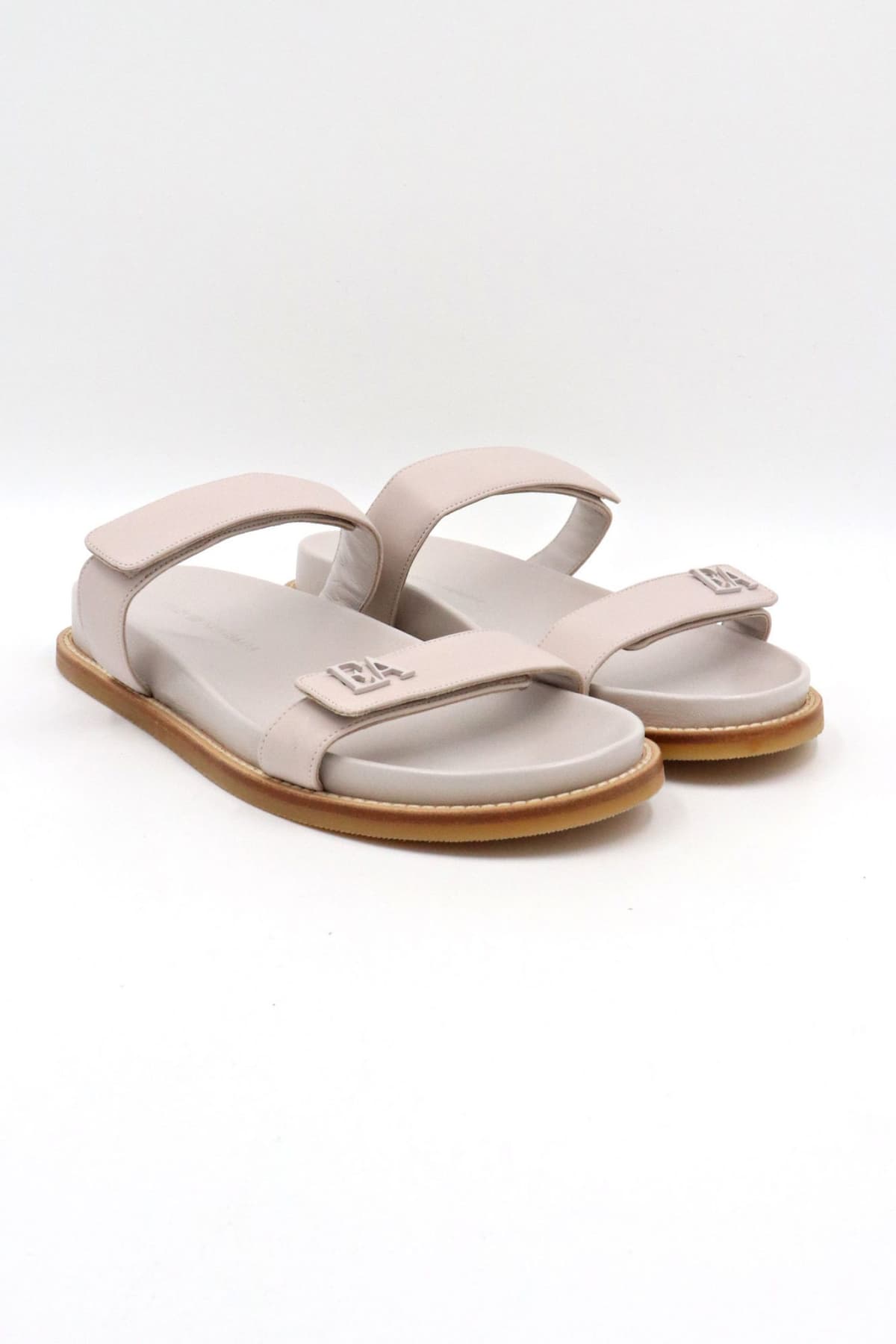 EMPORIO ARMANI ΠΑΠΟΥΤΣΙΑ ΣΑΝΔΑΛΙΑ ΜΕΤΑΛΛΙΚΟ LOGO ΑΝΟΙΧΤΟ ΓΚΡΙ