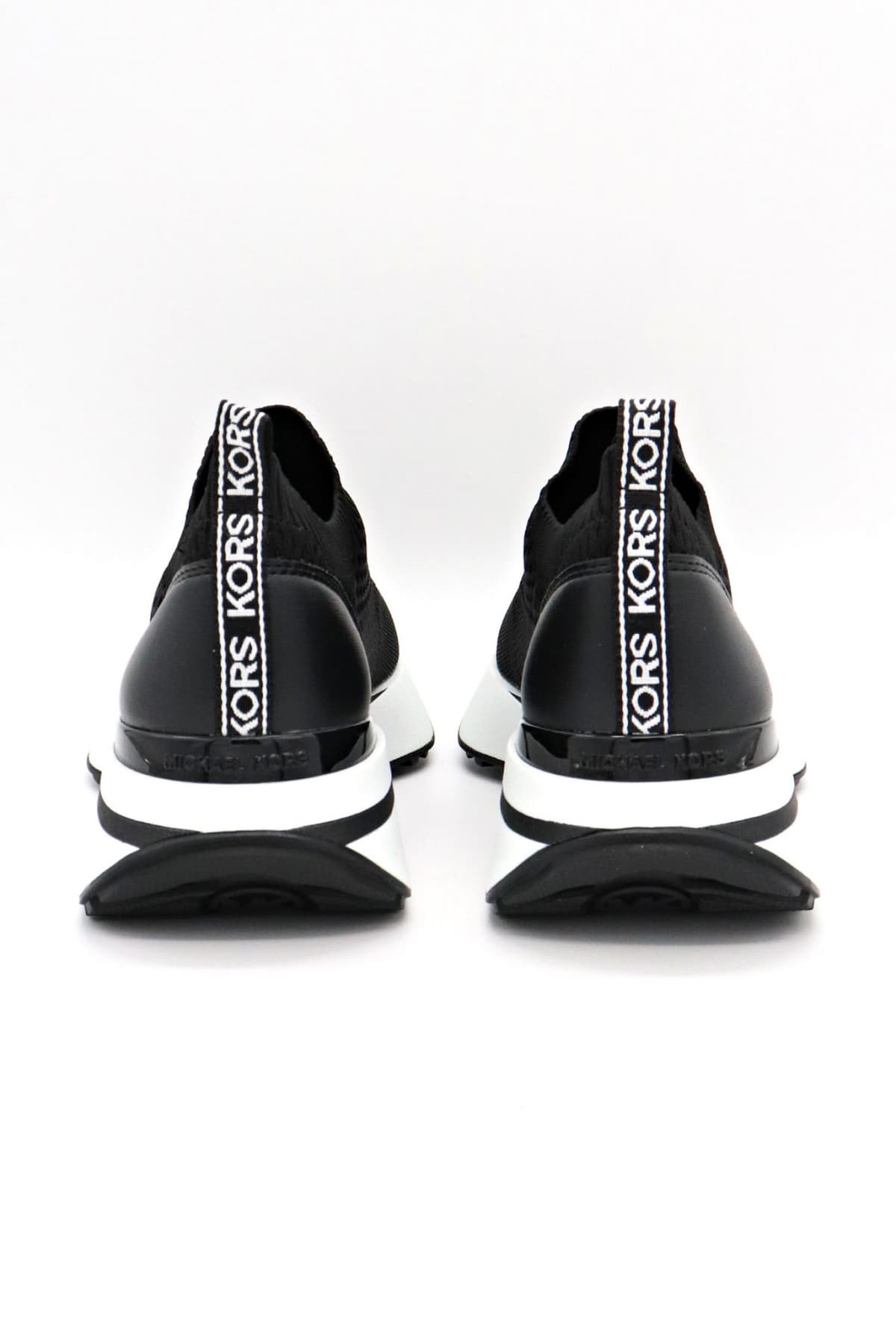 MICHAEL KORS ΠΑΠΟΥΤΣΙΑ SNEAKERS ARI SLIP ON LOGO MAYΡΟ