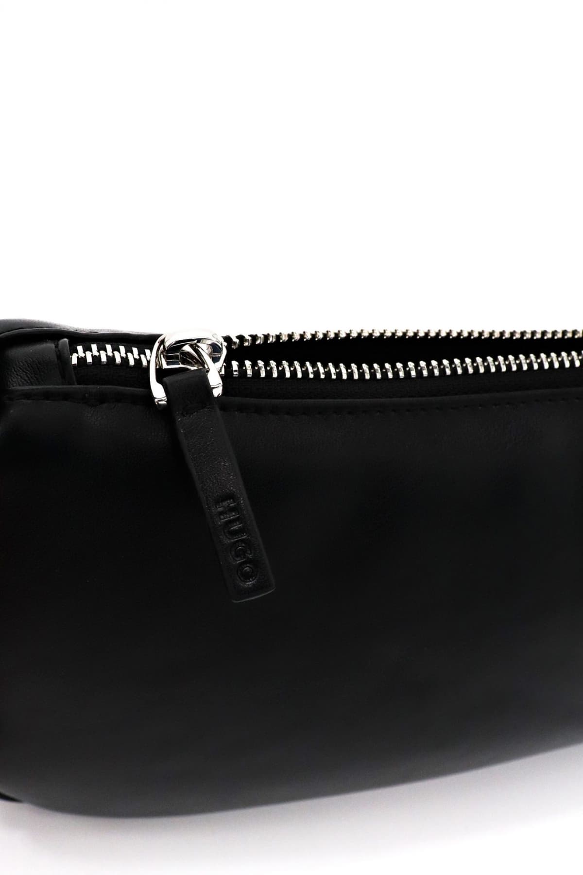 HUGO ΤΣΑΝΤΑ ΩΜΟΥ MEL HOBO-TW LOGO ΜΕΤΑΛΛΙΚΟ ΜΑΥΡΟ