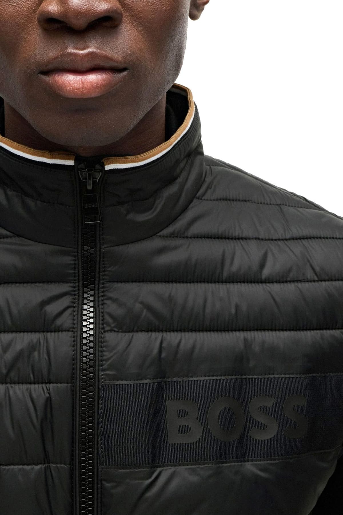 BOSS ΜΠΟΥΦΑΝ ΑΜΑΝΙΚΟ DAROLAN ΜΑΥΡΟ