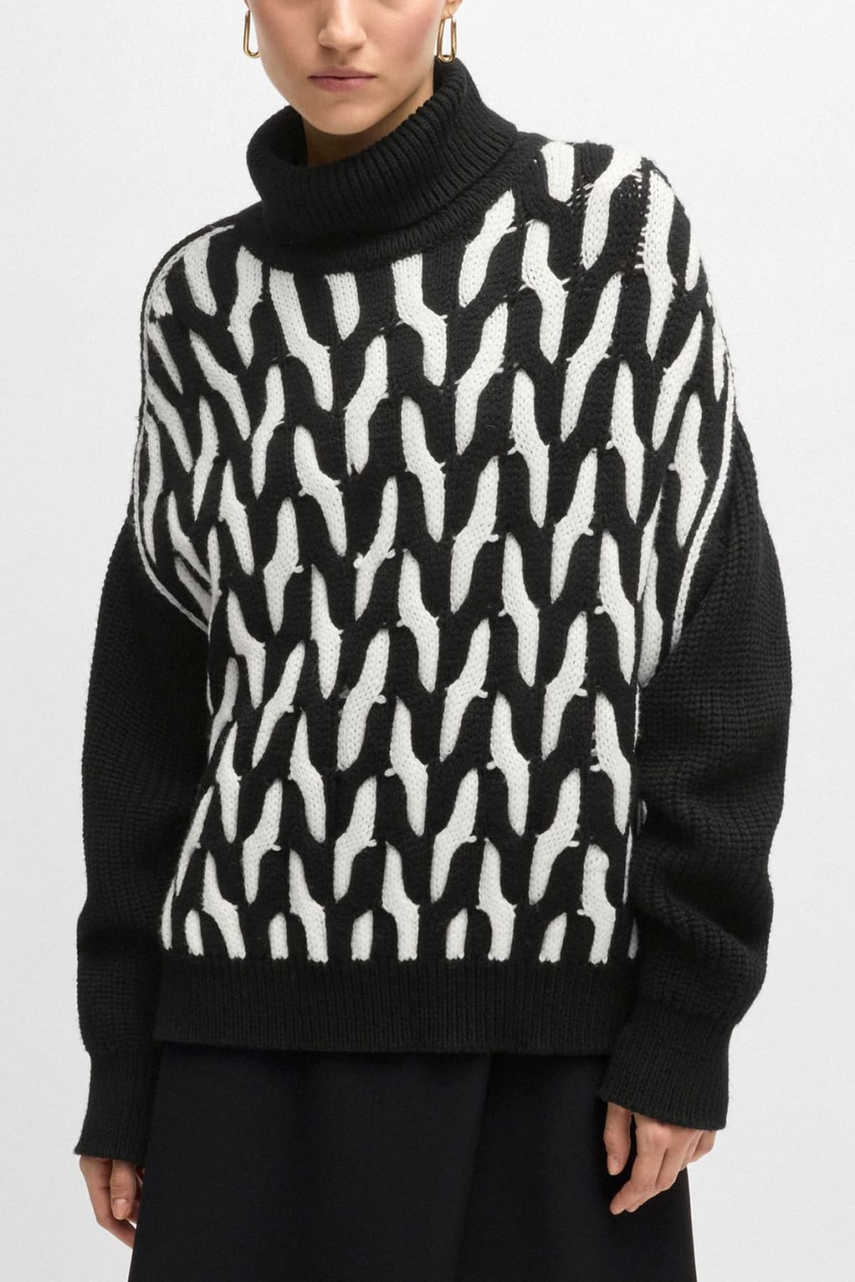 BOSS ΠΟΥΛΟΒΕΡ FERDOLIA ΜΑΛΛΙΝΟ ΠΛΕΚΤΟ ΖΙΒΑΓΚΟ ΜΑΥΡΟ / ΛΕΥΚΟ