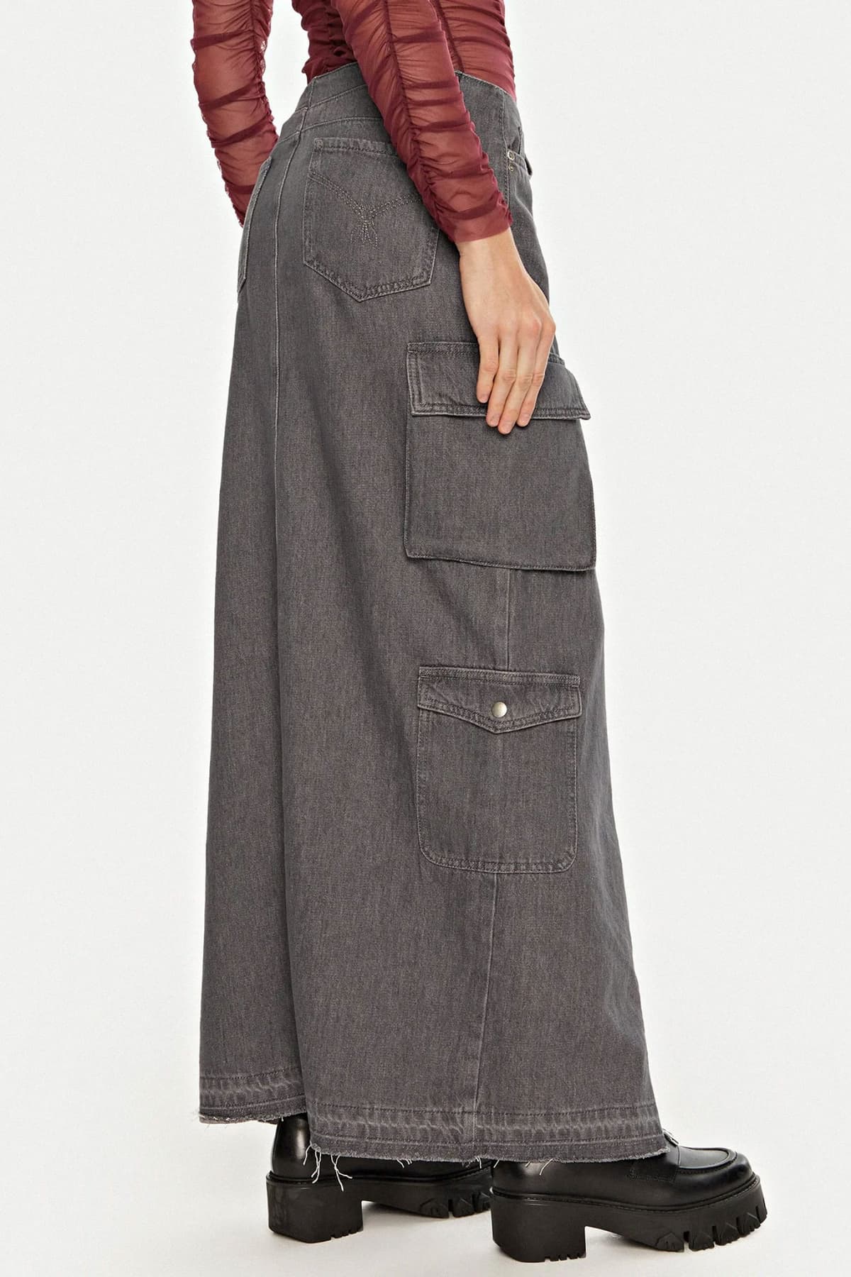 PATRIZIA PEPE ΦΟΥΣΤΑ JEANS CARGO ΜΑΞΙ ΣΚΙΣΙΜΟ ΕΜΠΡΟΣ ΓΚΡΙ