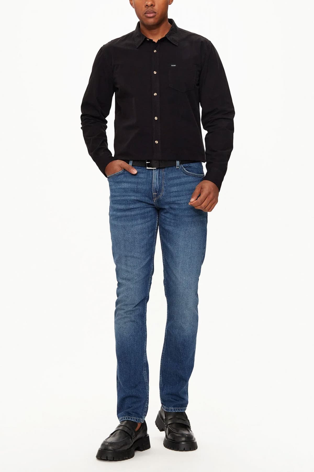 GUESS JEANS ΠΟΥΚΑΜΙΣΟ SLIM FIT LOGO ΜΑΥΡΟ