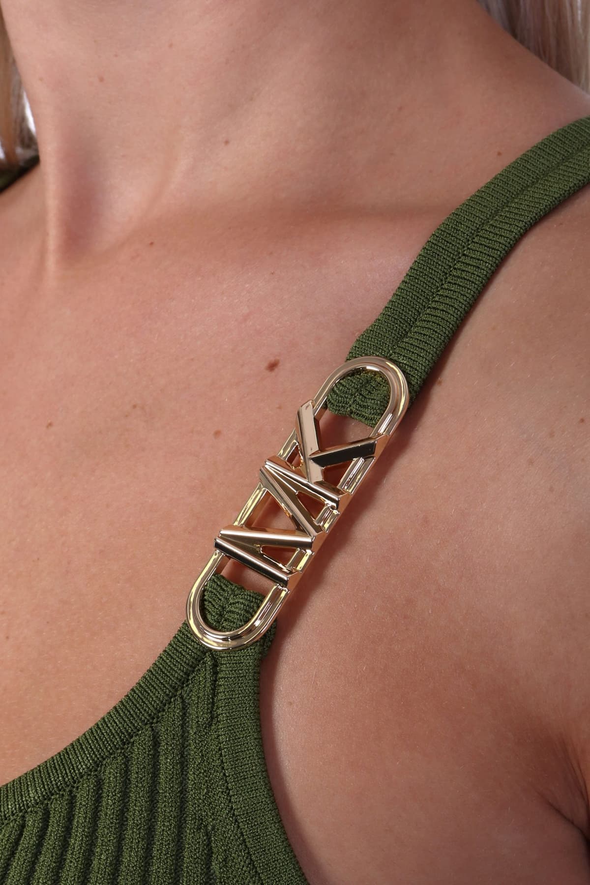 MICHAEL KORS ΦΟΡΕΜΑ MIDI ΡΙΜΠ LOGO ΜΕΤΑΛΛΙΚΟ ΜΑΝΙΚΙ ΠΡΑΣΙΝΟ