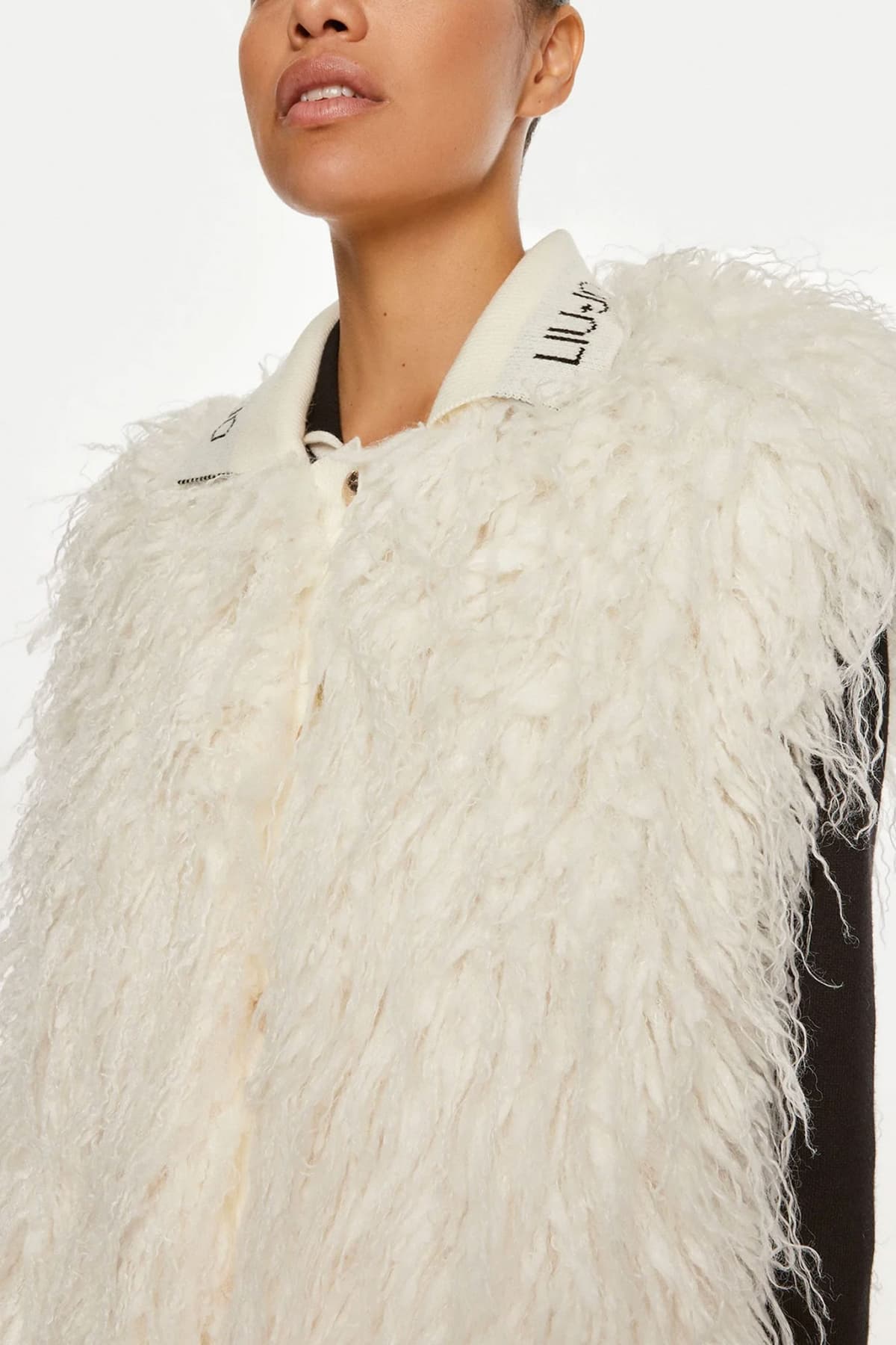 LIU JO ΓΙΛΕΚΟ FAUX FUR ΜΑΚΡΥ ΓΙΑΚΑΣ LOGO ΛΕΥΚΟ