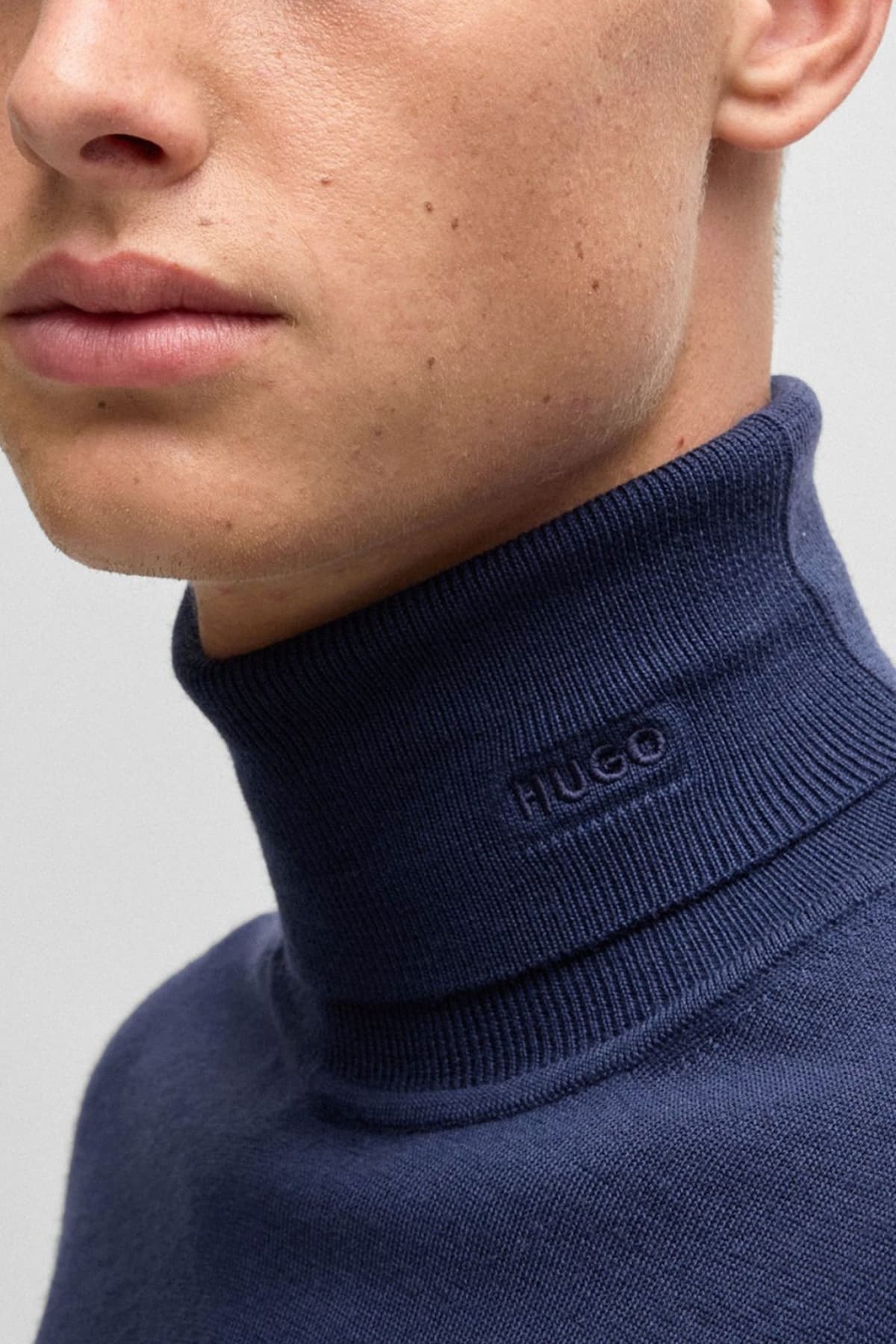 HUGO ΠΛΕΚΤΟ TURTLENECK SAN THOMAS-M ΜΠΛΕ