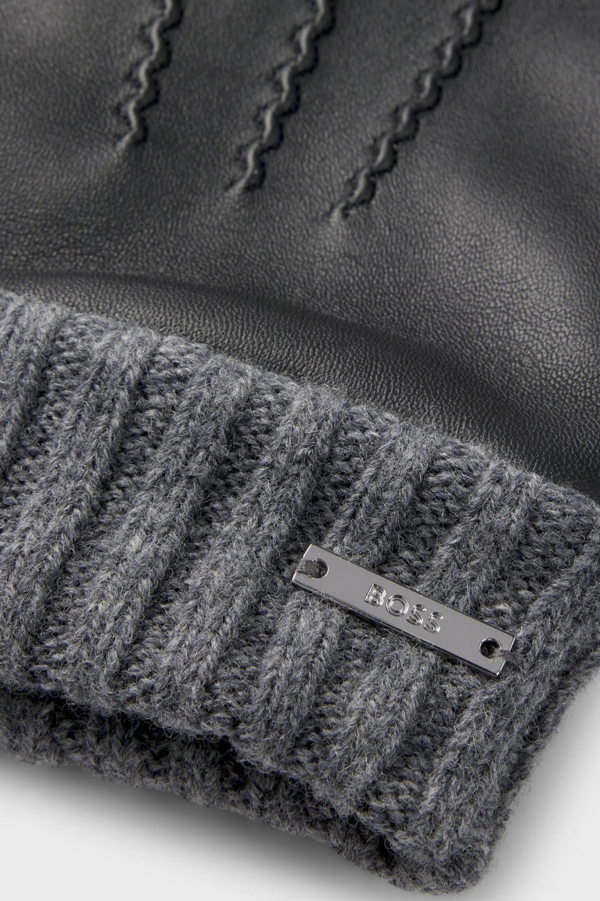 BOSS ΓΑΝΤΙΑ ΔΕΡΜΑ HYDEN-KN ΜΑΥΡΟ