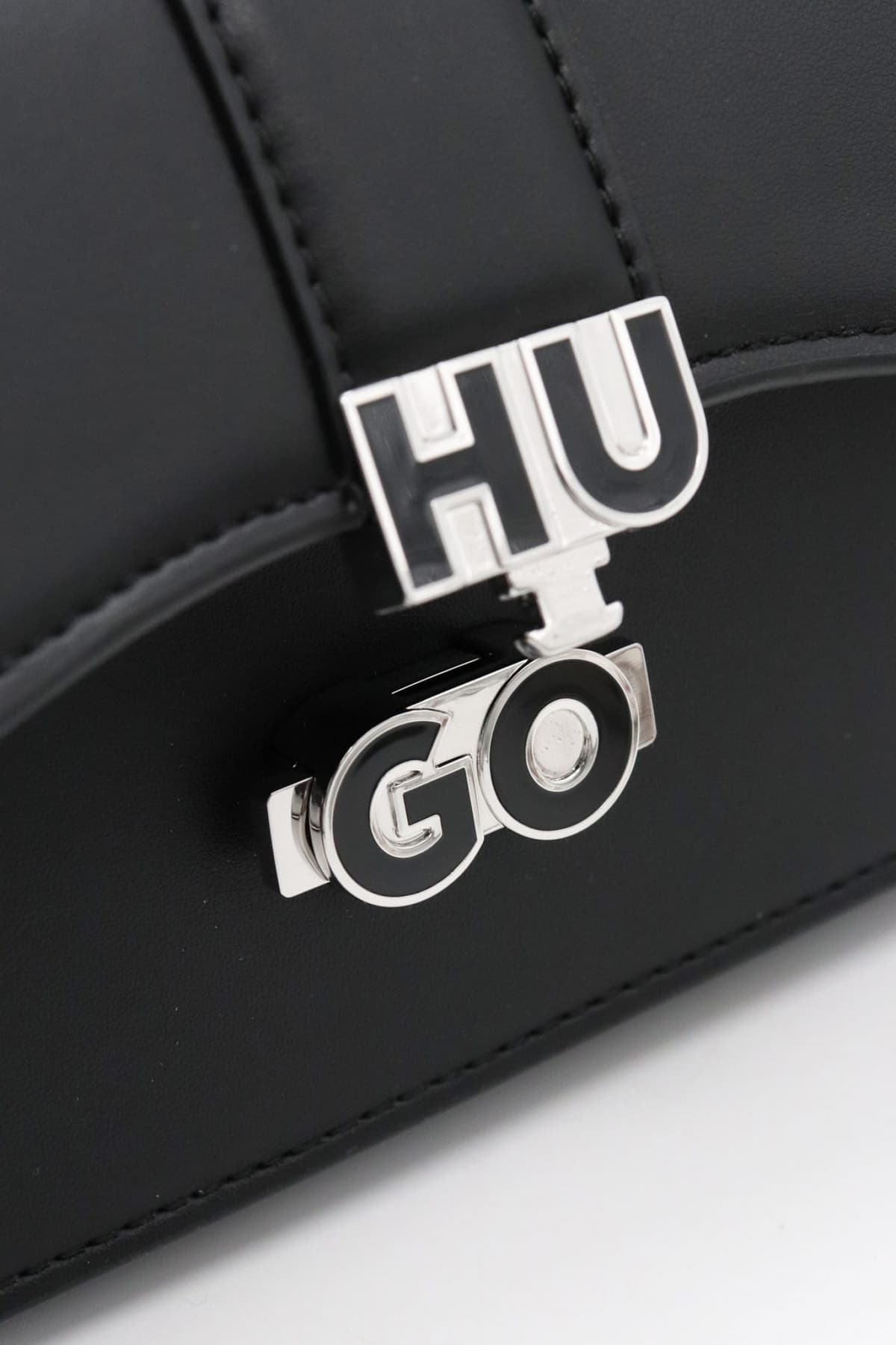 HUGO ΤΣΑΝΤΑ CROSS BODY MELANIE SHBAG-CLOSPP LOGO ΜΑΥΡΟ