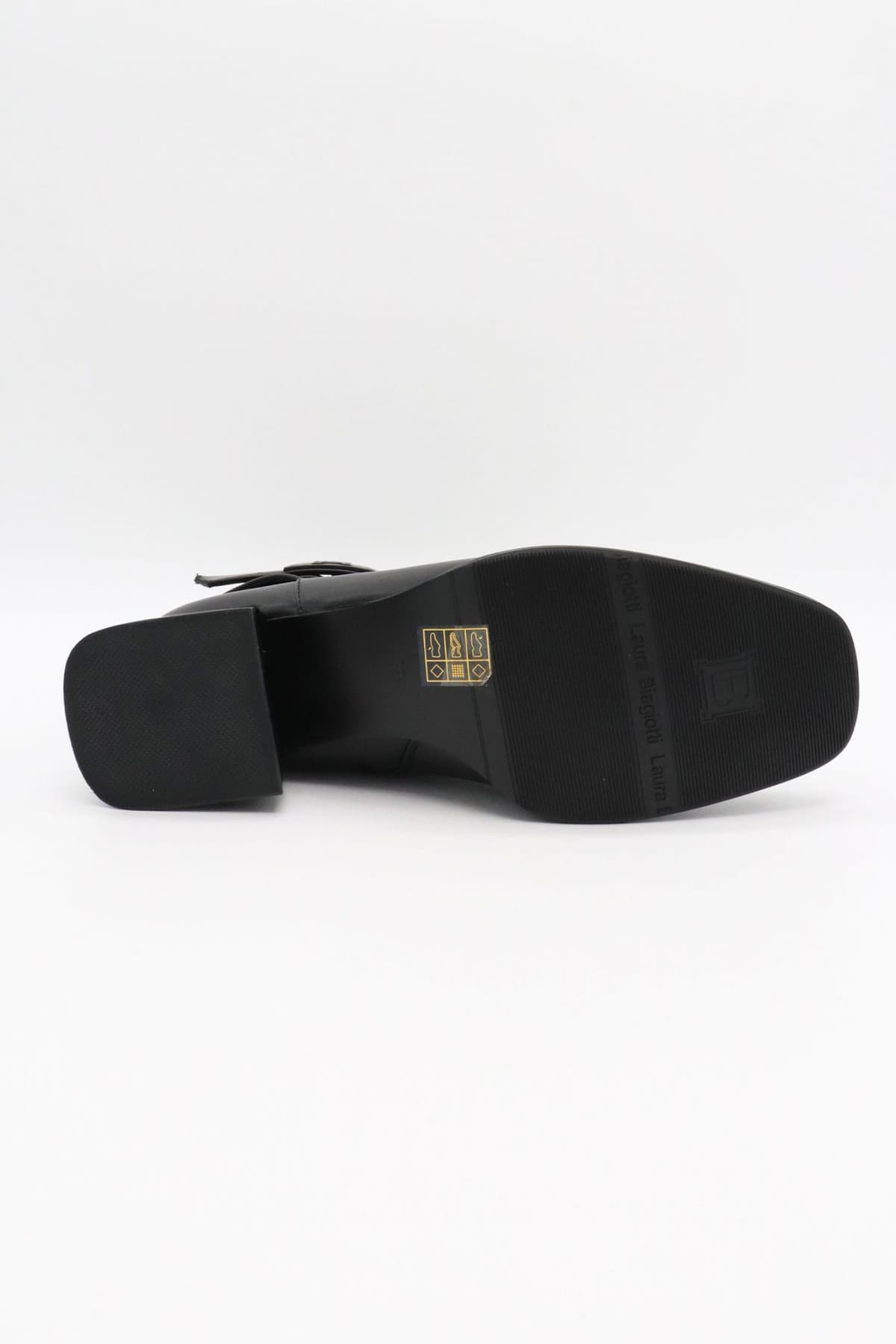 LAURA BIAGIOTTI ΠΑΠΟΥΤΣΙΑ ΜΠΟΤΑΚΙΑ ΦΕΡΜΟΥΑΡ LOGO MAYΡΟ