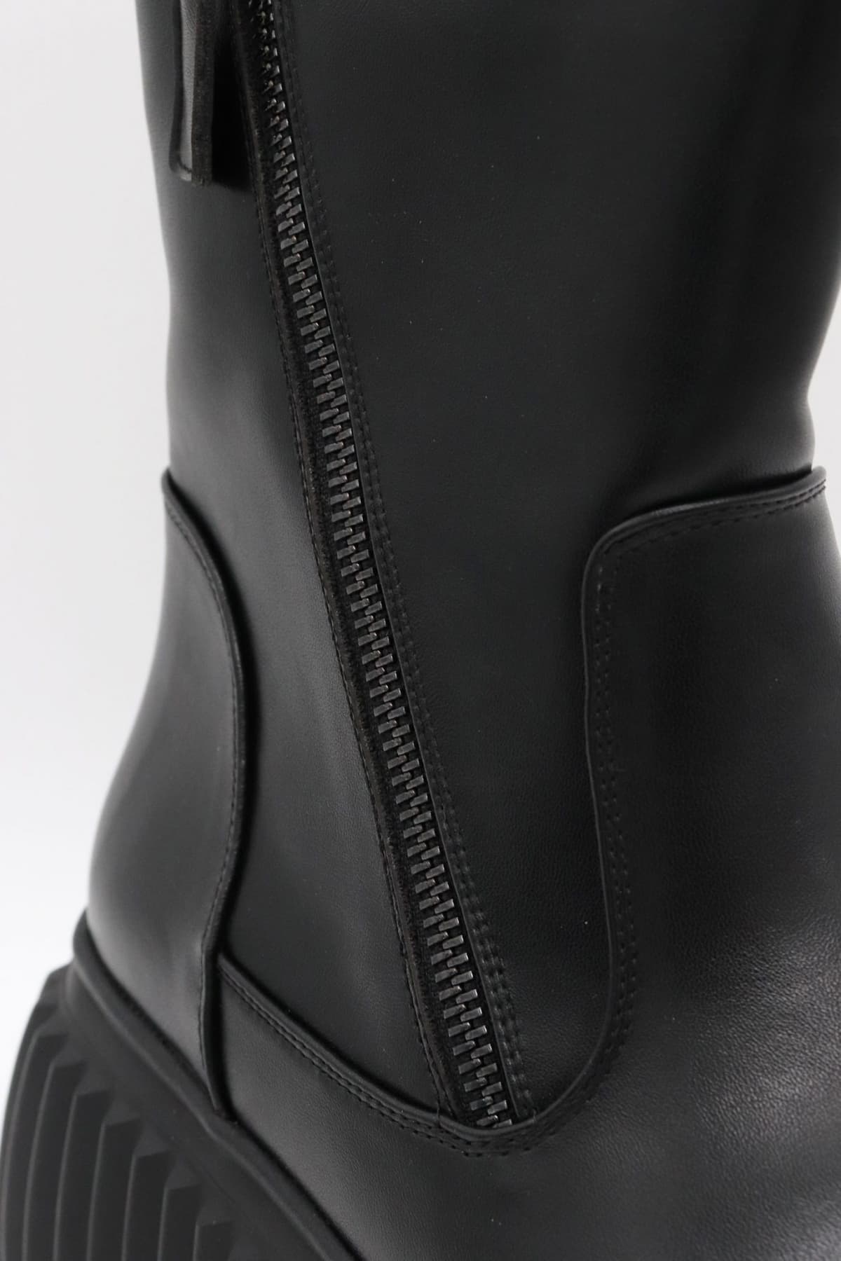 LAURA BIAGIOTTI ΠΑΠΟΥΤΣΙΑ ΜΠΟΤΑΚΙΑ ΦΕΡΜΟΥΑΡ LOGO MAYΡΟ