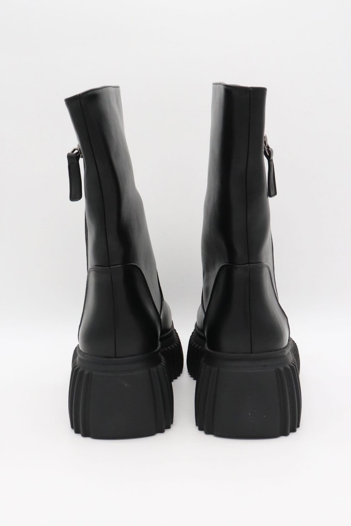 LAURA BIAGIOTTI ΠΑΠΟΥΤΣΙΑ ΜΠΟΤΑΚΙΑ ΦΕΡΜΟΥΑΡ LOGO MAYΡΟ