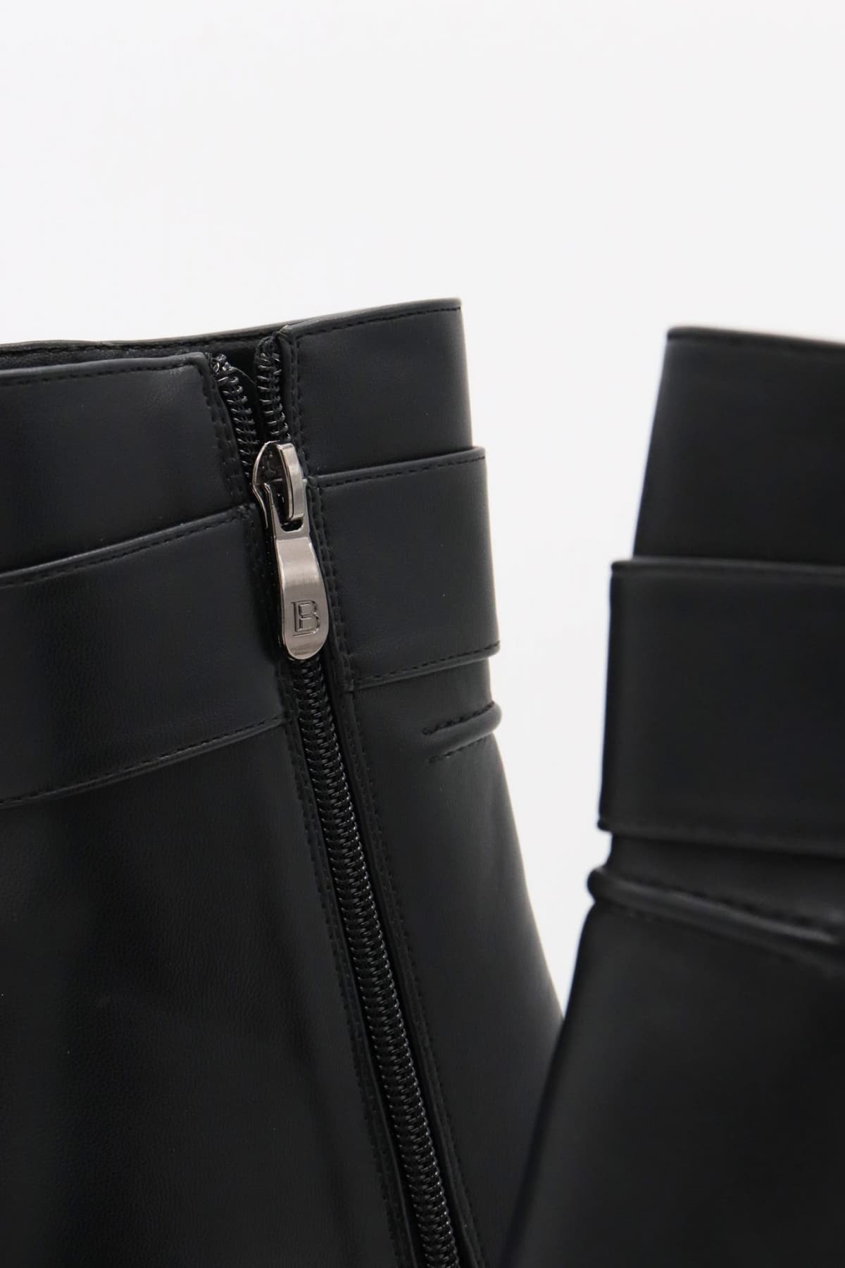 LAURA BIAGIOTTI ΠΑΠΟΥΤΣΙΑ ΜΠΟΤΑΚΙΑ ΦΕΡΜΟΥΑΡ METAΛΛΙΚΟ LOGO MAYΡΟ