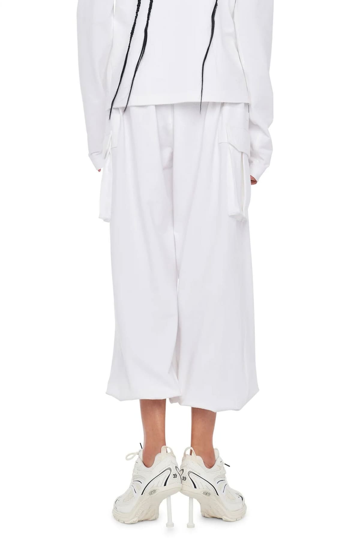 NORMA KAMALI ΦΟΡΜΑ ΦΟΥΤΕΡ OVERSIZED BOYFRIEND CARGO SWEATPANT ΛΕΥΚΟ