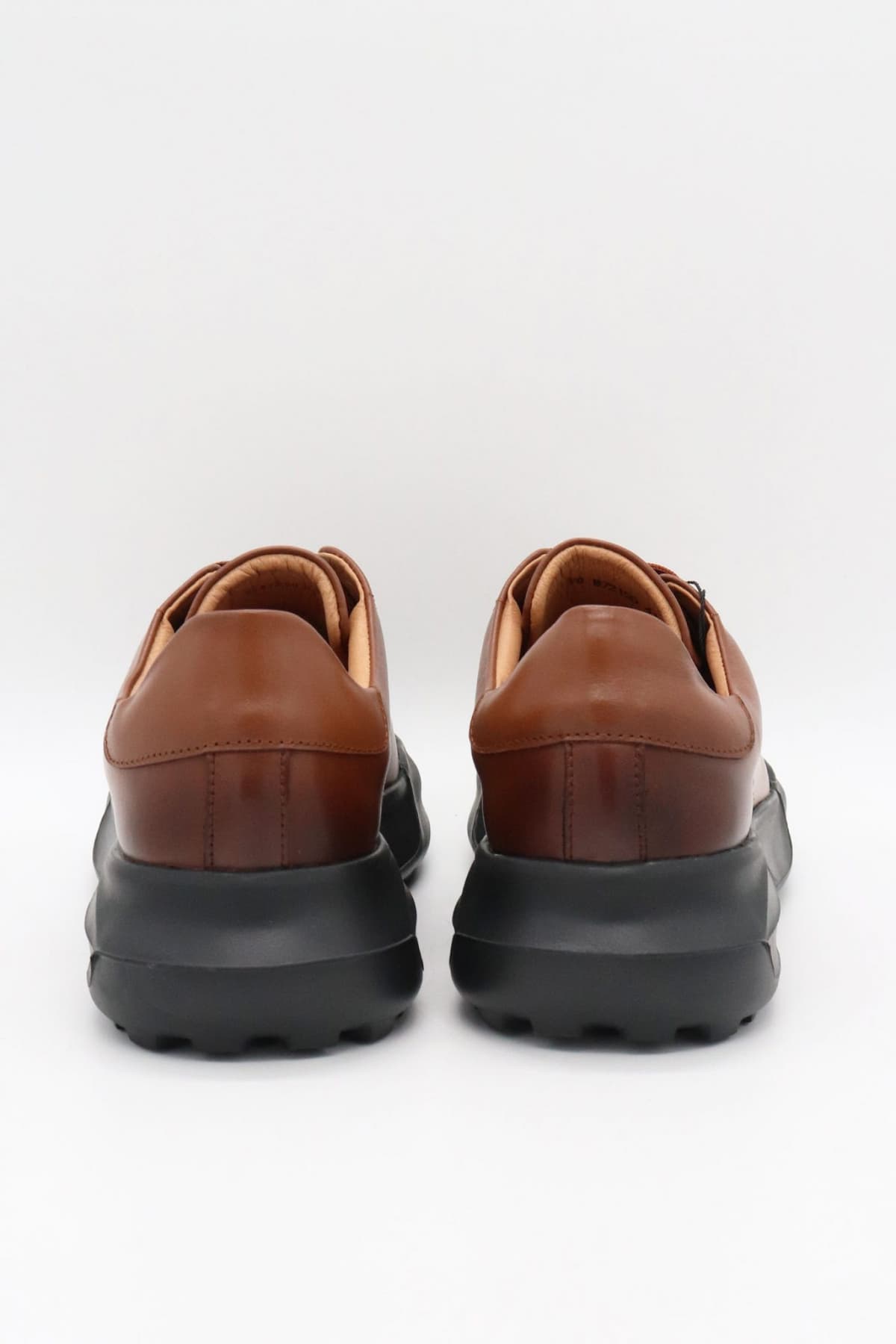 Men's Sneakers V 19.69 Brown