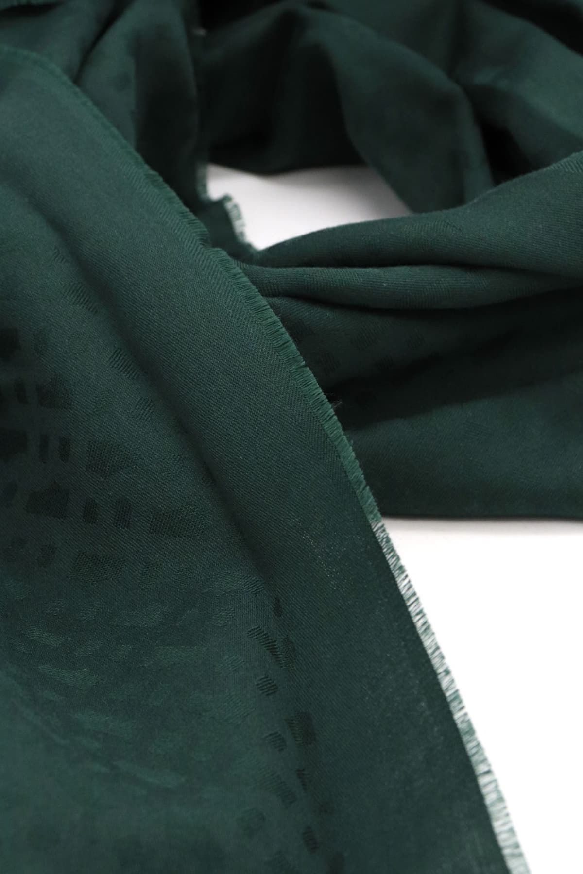 BOSS ΚΑΣΚΩΛ LEDONIO_60*180 ALL OVER LOGO ΚΥΠΑΡΙΣΣΙ