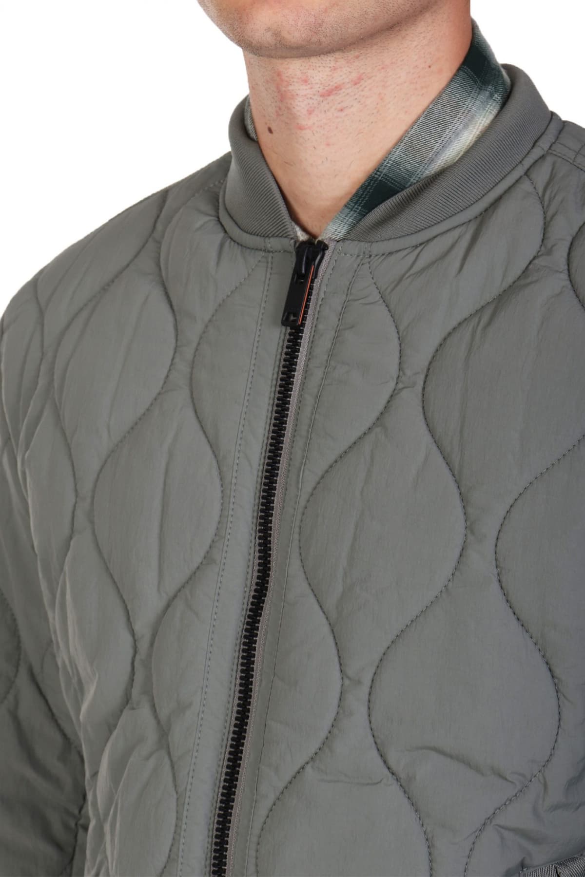 BOSS CAUAL ΜΠΟΥΦΑΝ ΦΟΥΣΚΩΤΟ BOMBER ΚΑΠΙΤΟΝΕ OSTRONG ΓΚΡΙ-ΧΑΚΙ