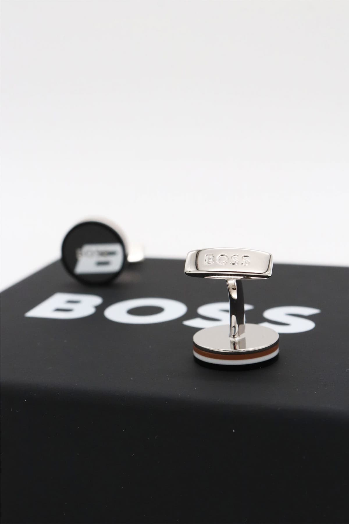 BOSS ΜΑΝΙΚΕΤΟΚΟΥΜΠΟ B ICONIC CUF ΜΠΕΖ
