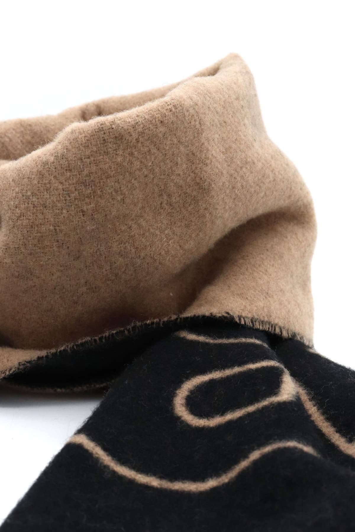 BOSS ΚΑΣΚΩΛ RIKARD 35*180 ΜΠΕΖ