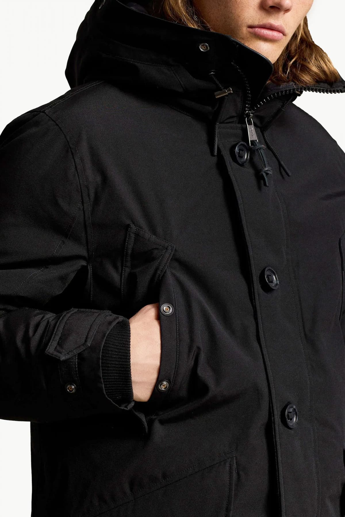 RALPH LAUREN ΜΠΟΥΦΑΝ ΠΑΡΚΑ ΜΕ ΑΠΟΣΠΩΜΕΝΗ ΚΟΥΚΟΥΛΑ ΜΑΥΡΟ