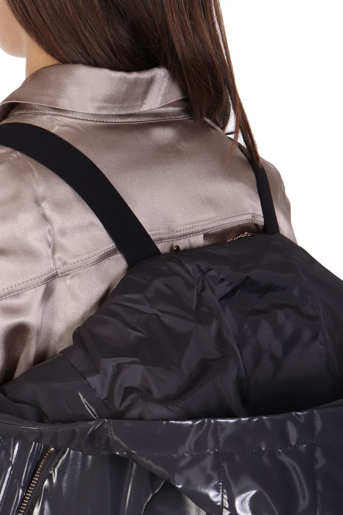 LIU-JO ΜΠΟΥΦΑΝ ΣΤΑΥΡΩΤΟ ΚΑΠΙΤΟΝΕ ΚΟΥΚΟΥΛΑ ΣΚΟΥΡΟ ΓΚΡΙ